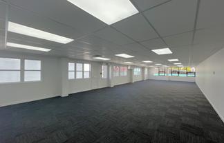 Refurbished Office in Newmarket 