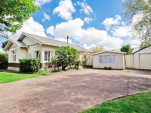 138 Saint Andrew Street, Glengarry