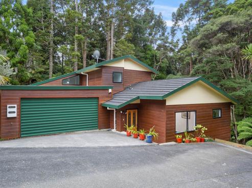 1/96A Konini Road, Titirangi