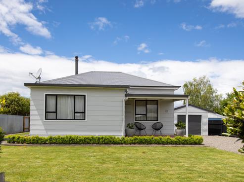 12 Thyra Street, Dannevirke