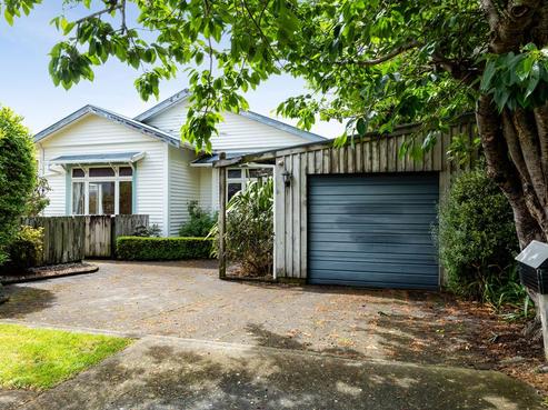 10 Cameron Street, Hawera