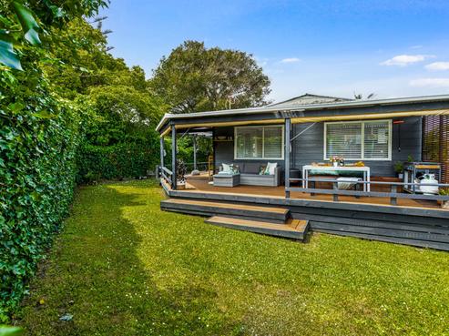 21 Riserra Drive, Ranui