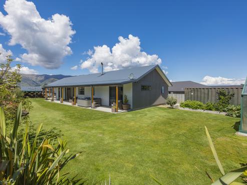 11 Teal Place, Lake Hawea