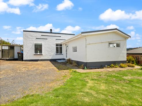 12 North Taieri Road, Abbotsford