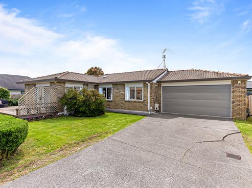 2/5 Daria Place, Northpark