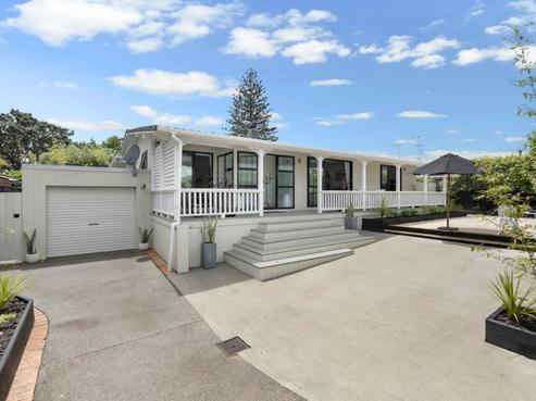 9B Centreway Road, Orewa
