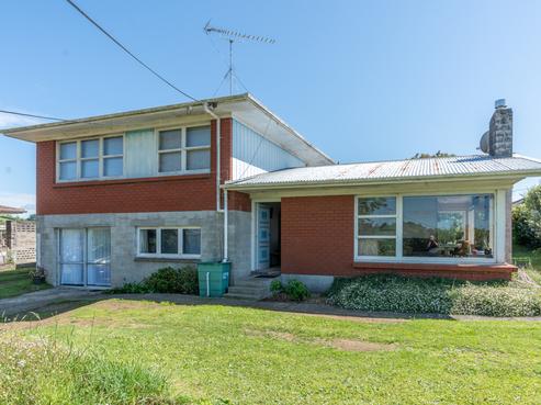 84 Mckay Drive, Temple View