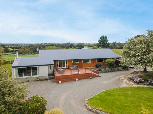 79 Fairview Road, Fairview
