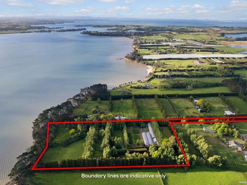 303C Glenbrook Beach Road, Glenbrook