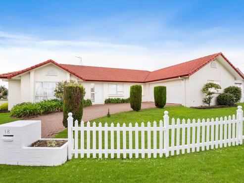 18 Palmcrest Grove, Highland Park