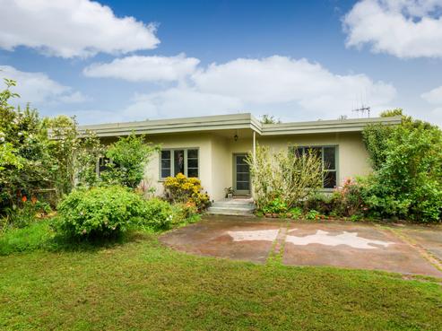 1419 Waughs Road, Feilding