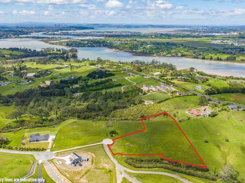 53 Diamond Lane, Riverhead