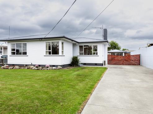 19 Harold Holt Avenue, Onekawa