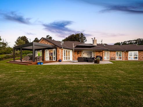 94 Cemetery Road, Wainui