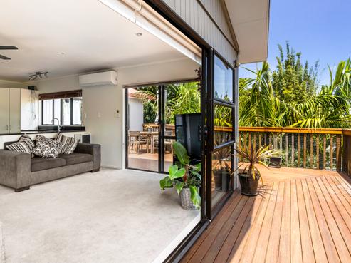 2/15 Jessie Street, Parahaki