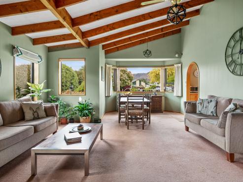 12 Bruce Place, Alexandra