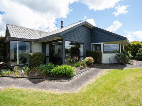 9 Kahurangi Drive, Rangatira Park