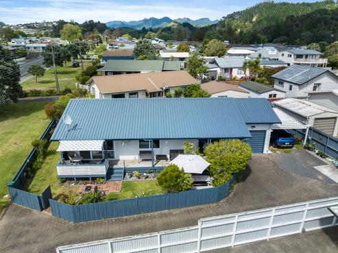 241A Port Road, Whangamata