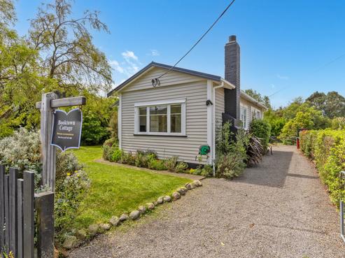 12 Hickson Street, Featherston