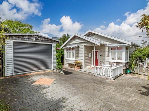 7A North Avenue, Narrow Neck