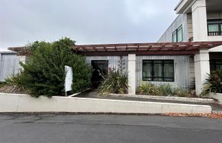 Private GF Office on Rosebank Rd