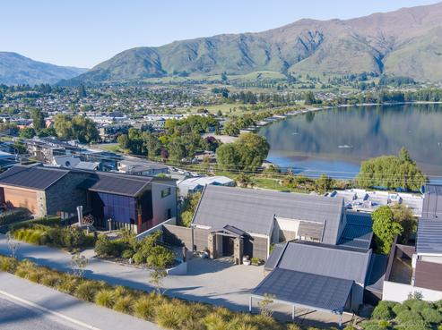 32 Lismore Street, Wanaka
