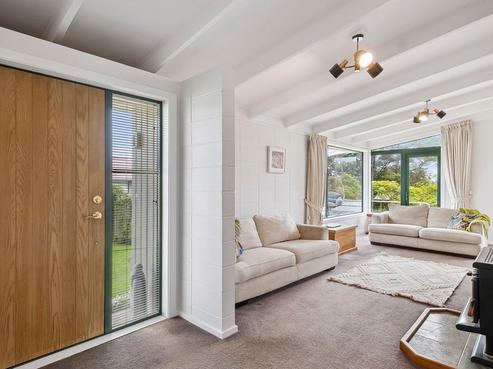 12 Elizabeth Avenue, East Taieri