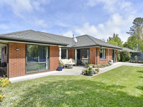 17V Matawai Close, Rangiora