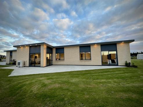 8 Chatham Rise, Tisbury
