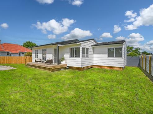 1014A Pukatea Street, Saint Leonards