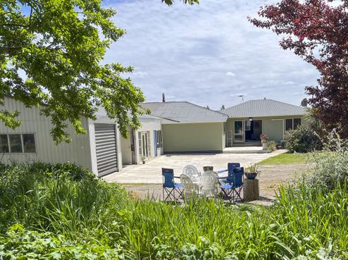 685 Troutbeck Road, Galatea