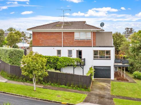 10 Strong Street, Saint Johns