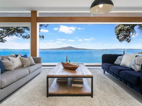 255 Hurstmere Road, Takapuna