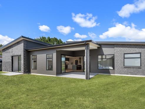 111 McLarin Road, Glenbrook