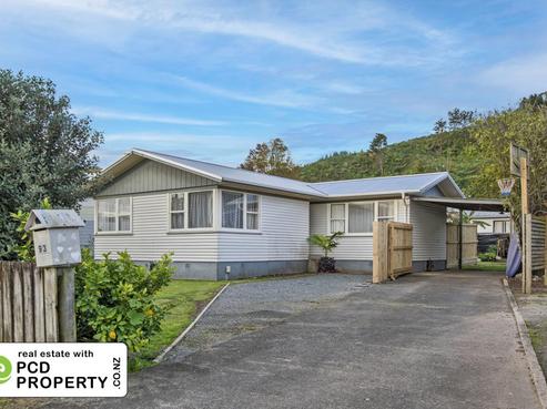 93 George Street, Hikurangi