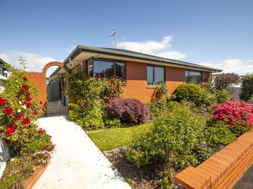 16 Grey Road, Timaru Central