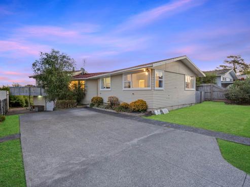 35 Helena Street, Massey