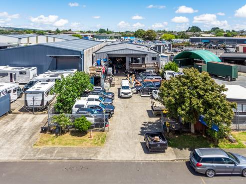 72 Adams Drive, Pukekohe