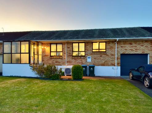 9/17 Kings Road, Panmure