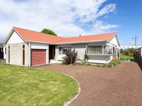 111 Lytton Road, Te Hapara