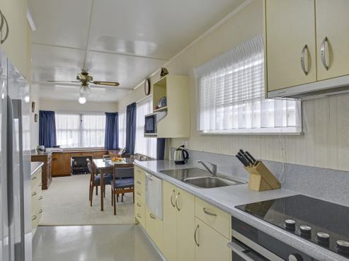 11 Fairbrother Street, Carterton