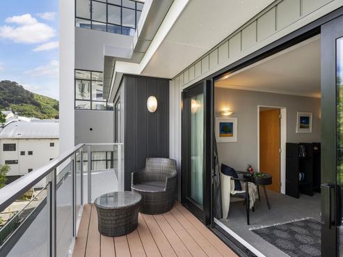 21/125 Thorndon Quay, Thorndon