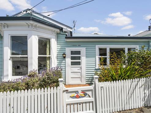 7 Myrtle Crescent, Mount Cook