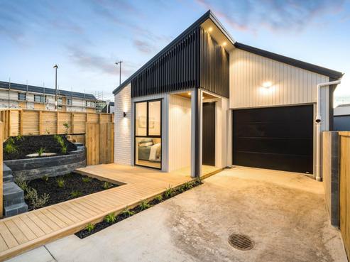 53 Puwha Street, Massey