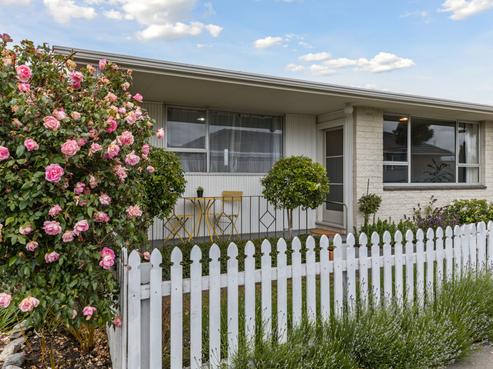 1/90 Springs Road, Hornby