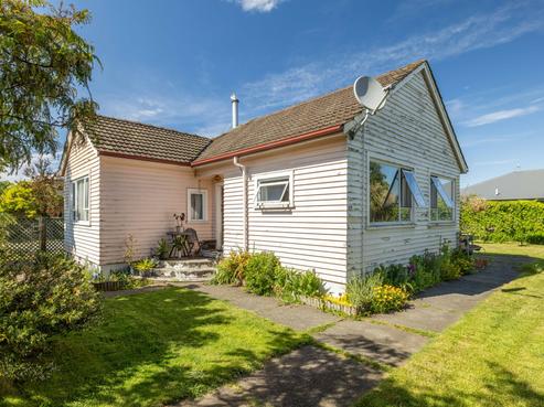 154 Breezes Road, Aranui