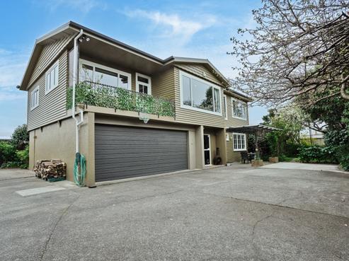 361 Herbert Street, Windsor