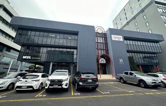 Full Floor Manukau Office Option