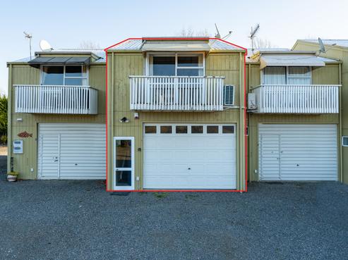 2/24 Turanga Place, Turangi