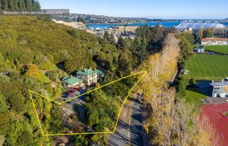 52 Butts Road, North Dunedin